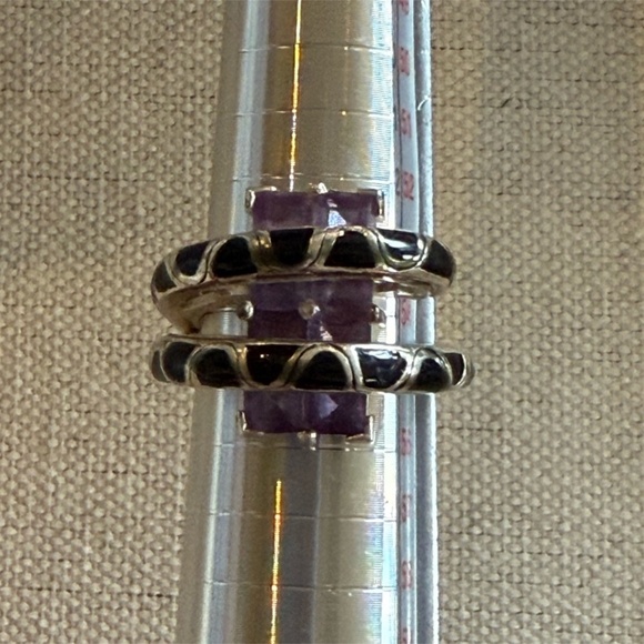 Unique 925 Sterling Silver Amethyst Ring Size 7 - Picture 4 of 6